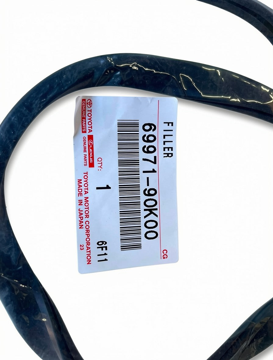 Genuine Toyota 69902-90K00 Front Left Hand Door Glass Channel Rail Landcruiser 70 Series