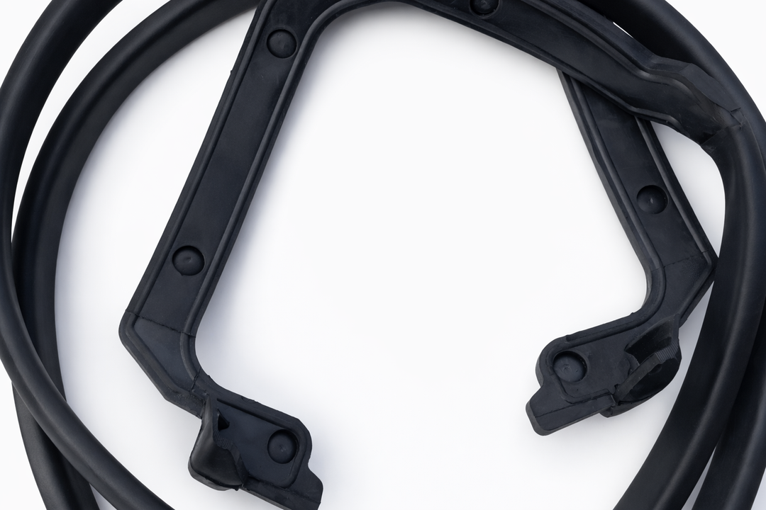 Aftermarket Rear Cab Corner Seal for Toyota Landcruiser 75 Series Ute.