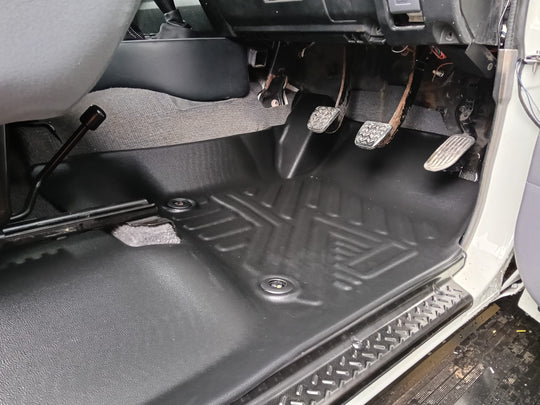 Dual cab and 76 Series Landcruiser Heavy Duty TPE Floor Mats Premium