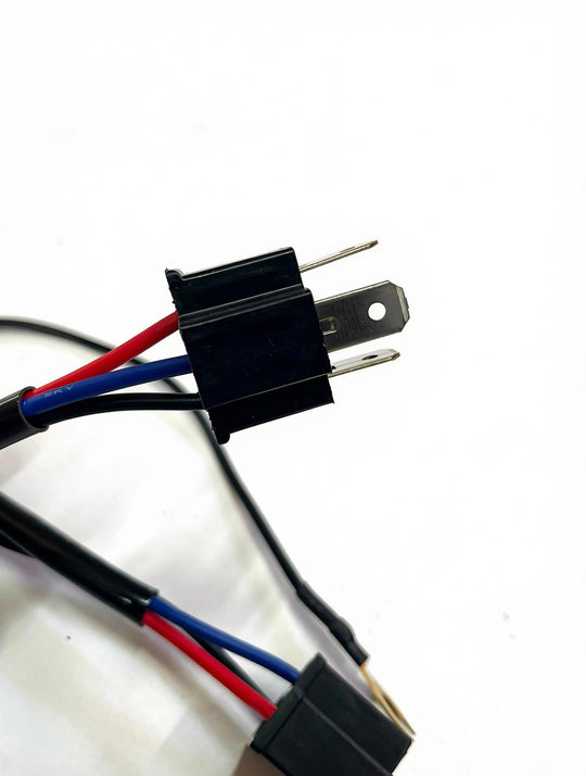 LED Headlight Polarity Converter Toyota Landcruiser...