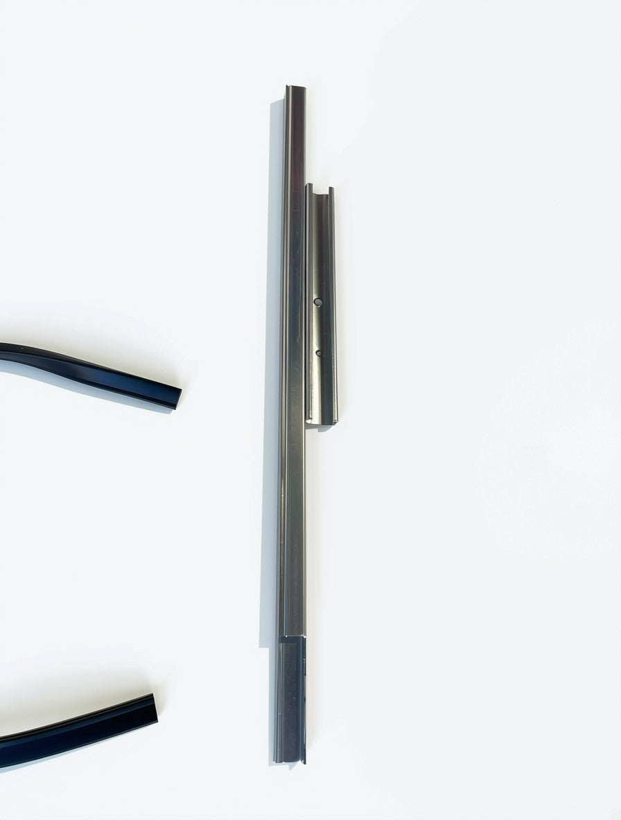Genuine Toyota 69902-90K00 Front Left Hand Door Glass Channel Rail Landcruiser 70 Series